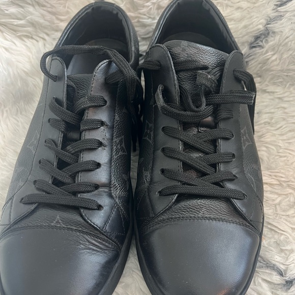 Louis Vuitton Monogram Shoes Size 7.5 in Graphite - Picture 6 of 8